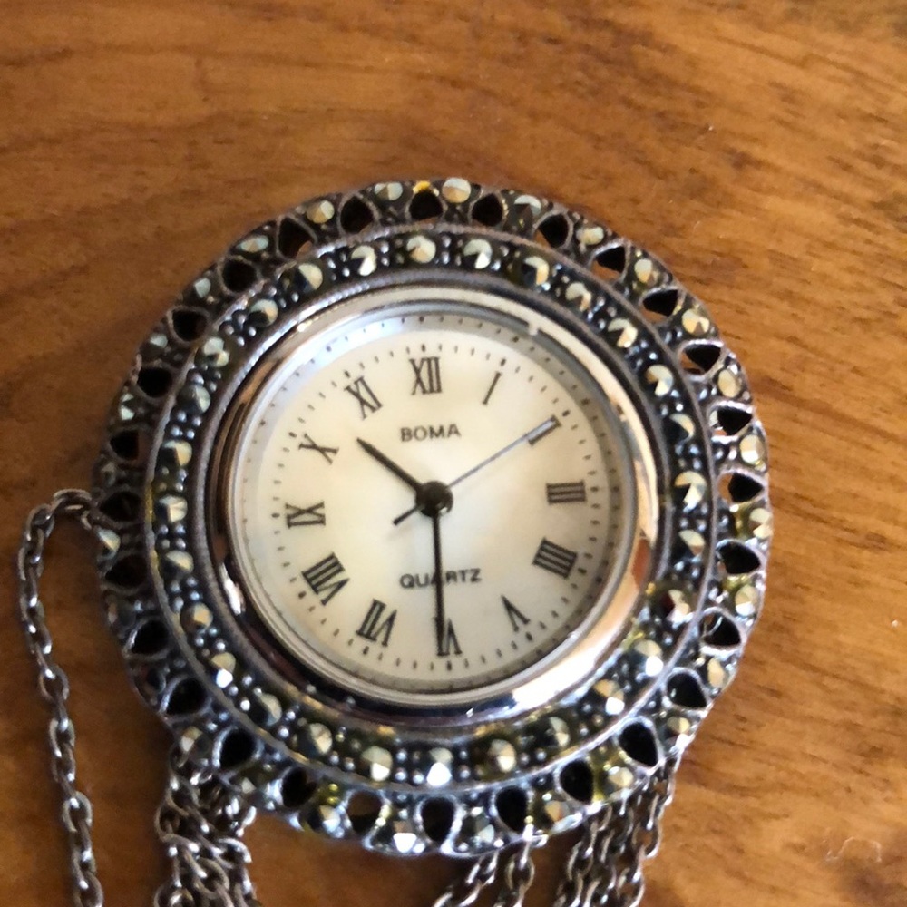Boma Vintage Mother of Pearl Marcasite Watch Pin - Picture 4 of 6